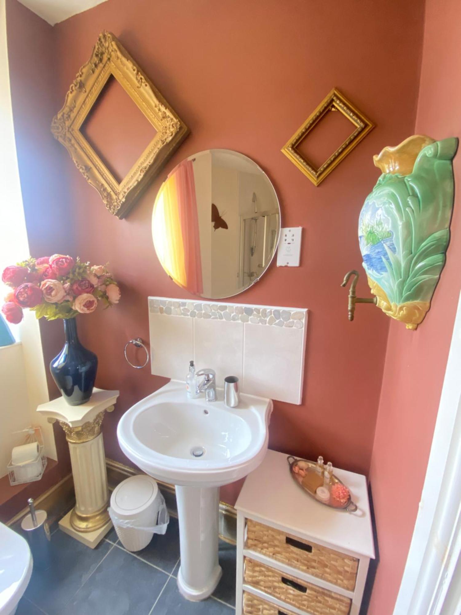 Upton Country Park Guest House Northampton Bagian luar foto